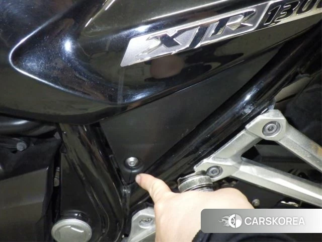 Yamaha XJR 1300 id 3945357 из Японии 13