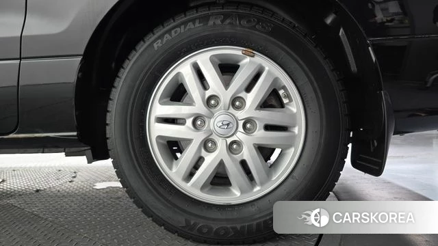 Hyundai The New Grand Starex id 4574176 из Кореи 13