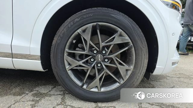 Genesis GV70 id 4759316 из Кореи 13
