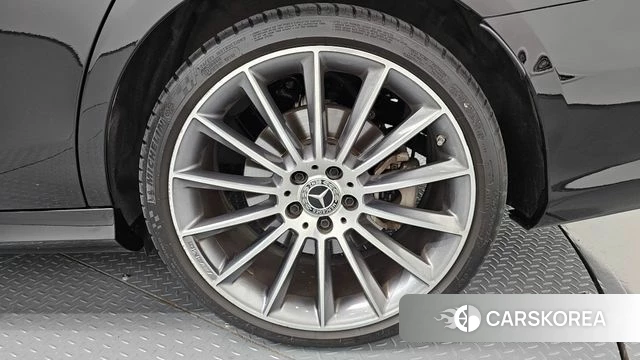Mercedes-Benz E-Class W213 id 4585394 из Кореи 13