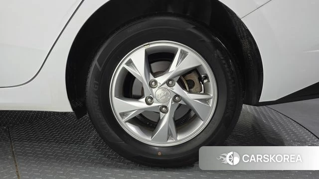 Hyundai Avante (CN7) id 4922875 из Кореи 13
