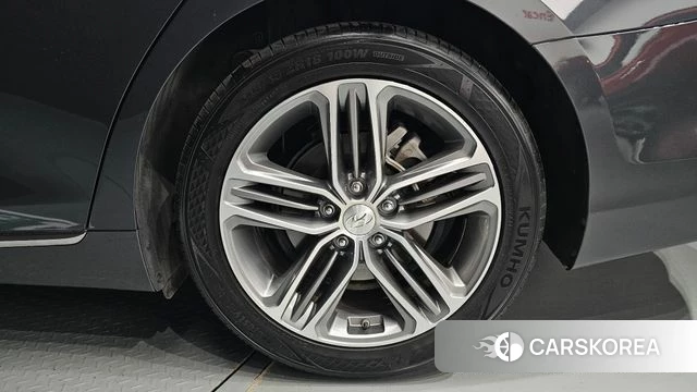 Hyundai Grandeur IG id 4345617 из Кореи 13