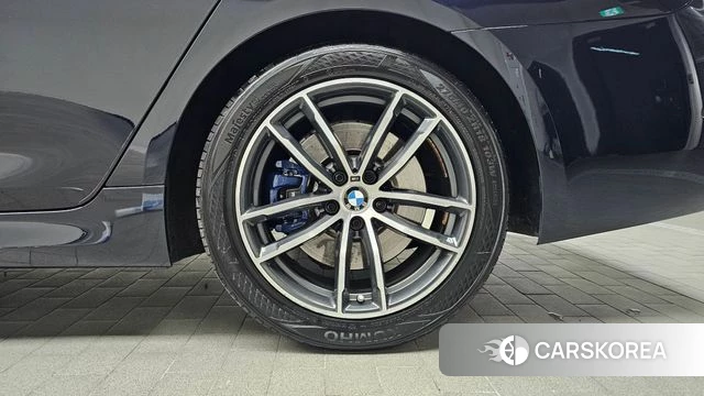 BMW 5 Series (G30) id 4507440 из Кореи 13