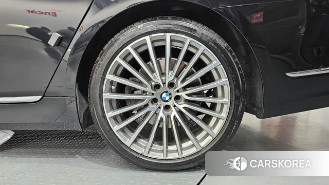 BMW 7 Series (G11) id 4651907 из Кореи 13
