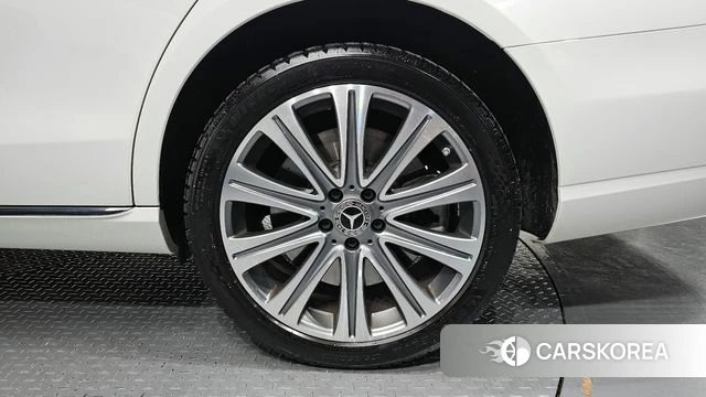 Mercedes-Benz E-Class W213 id 4423152 из Кореи 13