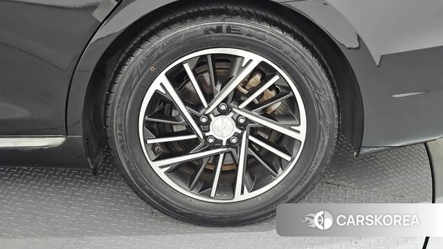 Hyundai The New Grandeur IG id 4624623 из Кореи 13