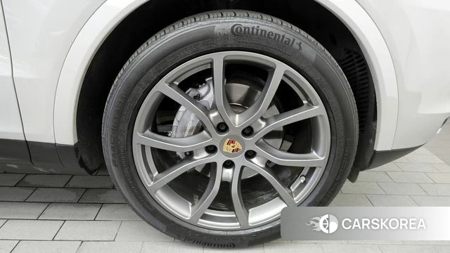 Porsche Cayenne (PO536) id 4388513 из Кореи 13