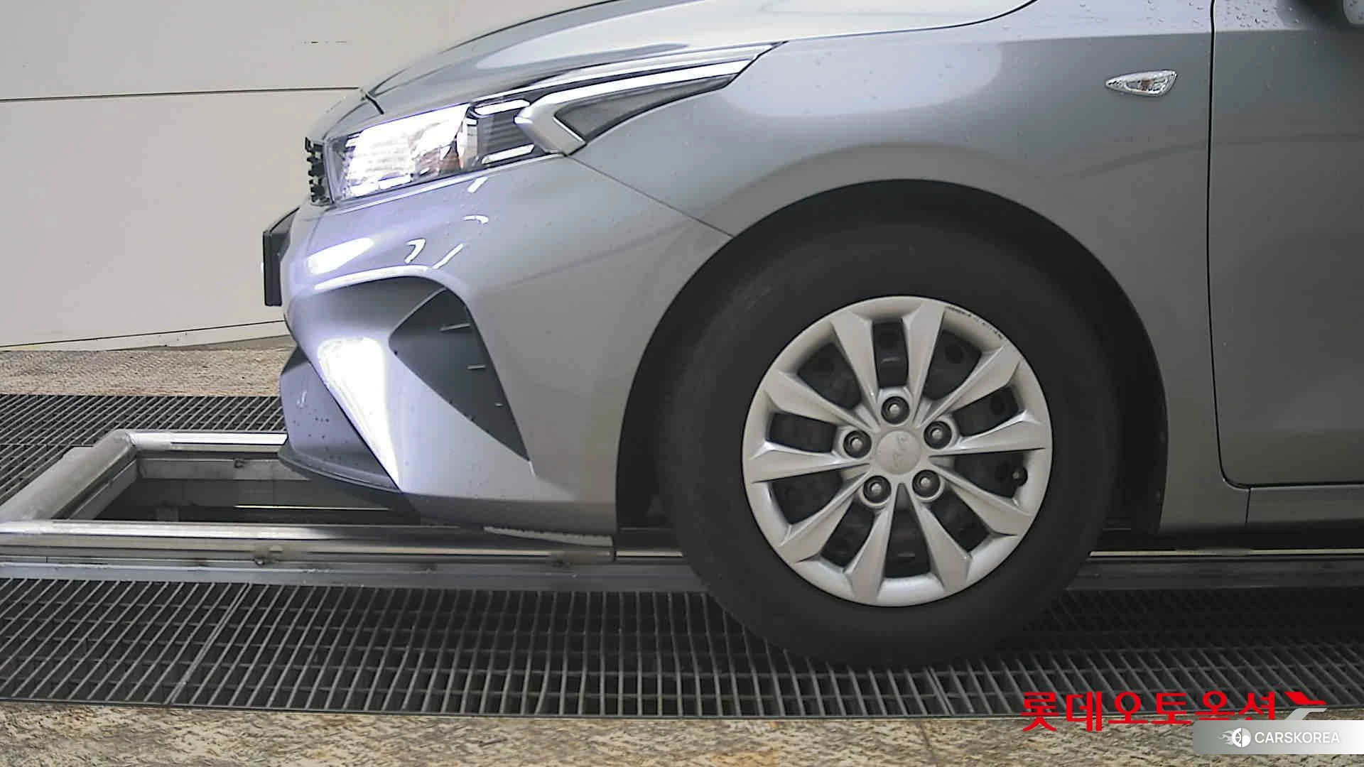 Kia K3 id 3869426 из Кореи 13