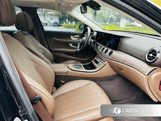 Mercedes-Benz E-class id 4278063 из Китая 13