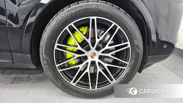 Porsche Cayenne (PO536) id 4487773 из Кореи 13