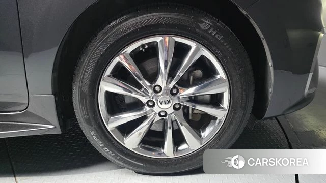Kia The New Carnival id 4672346 из Кореи 13