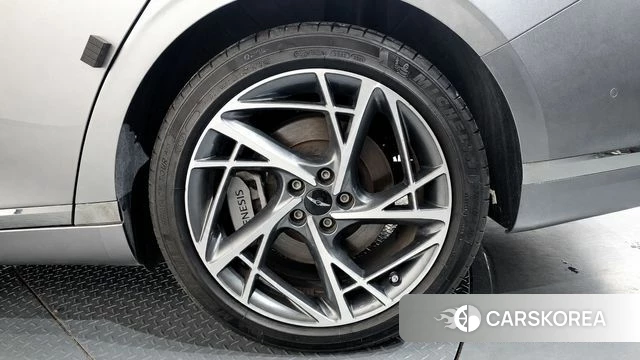 Genesis G90 (RS4) id 4423011 из Кореи 13