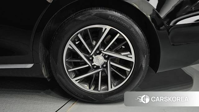 Hyundai The New Grandeur IG id 4402740 из Кореи 13