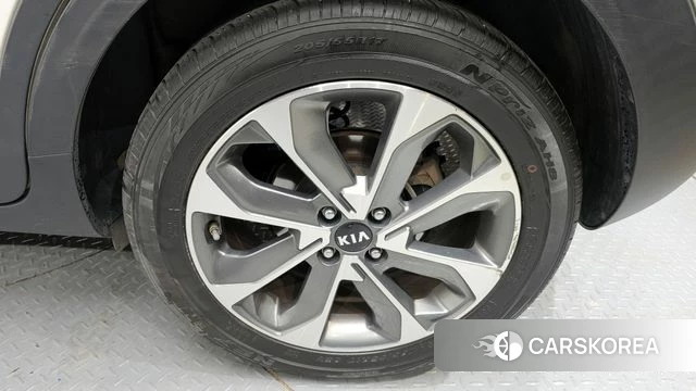 Kia Stonic id 4188679 из Кореи 13
