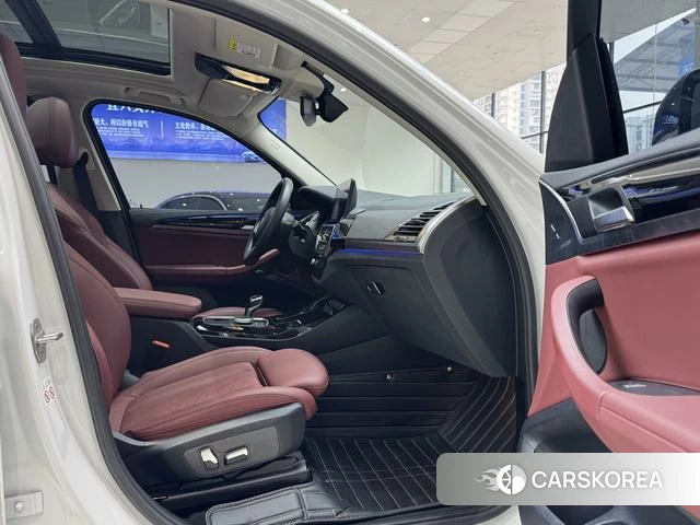 BMW X3 id 4334700 из Китая 13