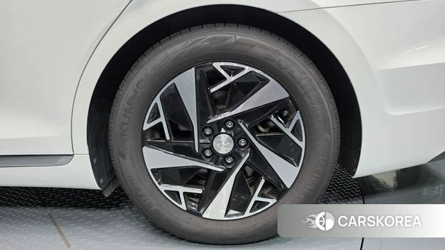 Hyundai The New Grandeur IG Hybrid id 4677336 из Кореи 13
