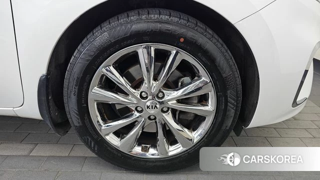 Kia The New Carnival id 4741740 из Кореи 13