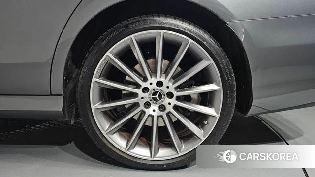 Mercedes-Benz E-Class W213 id 4355314 из Кореи 13
