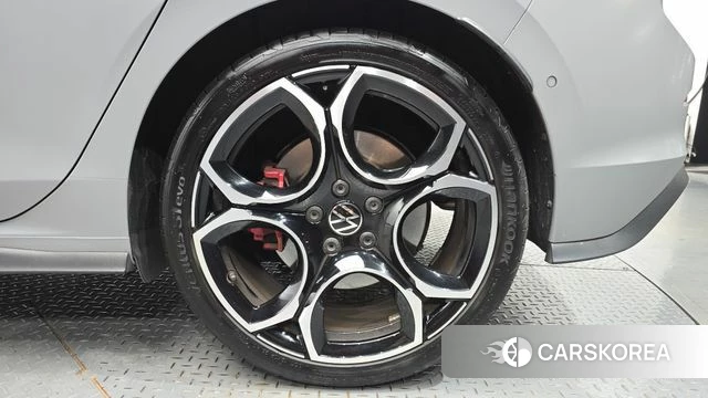 Volkswagen Golf 8th Generation id 4644978 из Кореи 13
