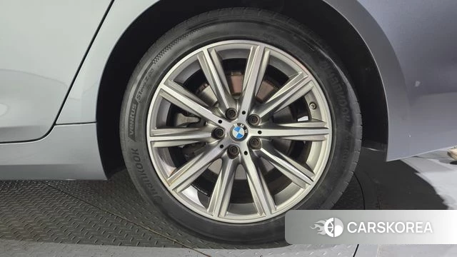 BMW 5 Series (G30) id 4751296 из Кореи 13