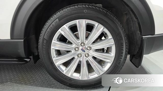 Ford Explorer 6th Generation id 4864260 из Кореи 13