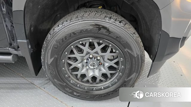Chevrolet (GM Daewoo) Real New Colorado id 4881699 из Кореи 13