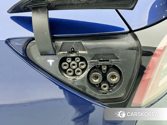 Tesla Model 3 (imported) id 3863633 из Китая 13