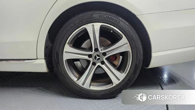 Mercedes-Benz E-Class W213 id 4620450 из Кореи 13