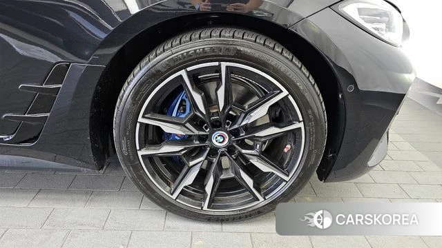 BMW i4 id 4249313 из Кореи 13