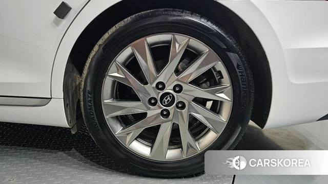 Hyundai The New Grandeur IG Hybrid id 4641912 из Кореи 13