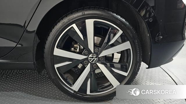 Volkswagen Golf 8th Generation id 4421537 из Кореи 13