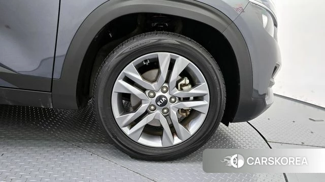 Kia Seltos id 4284851 из Кореи 13