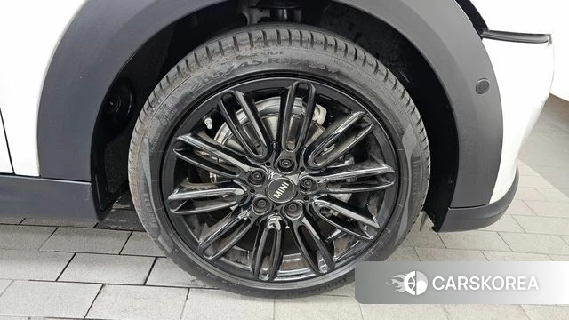 Mini Cooper Convertible id 4640272 из Кореи 13