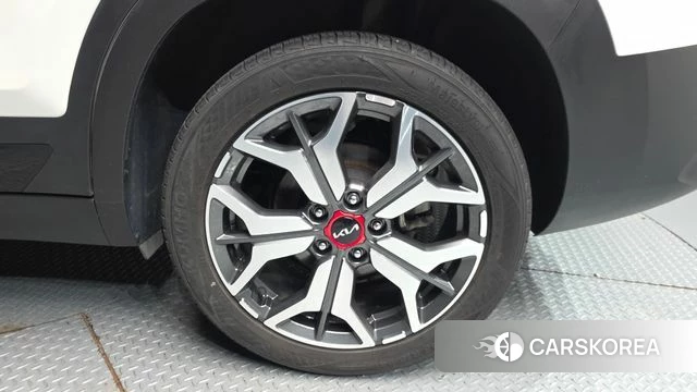 Kia Seltos id 4774966 из Кореи 13