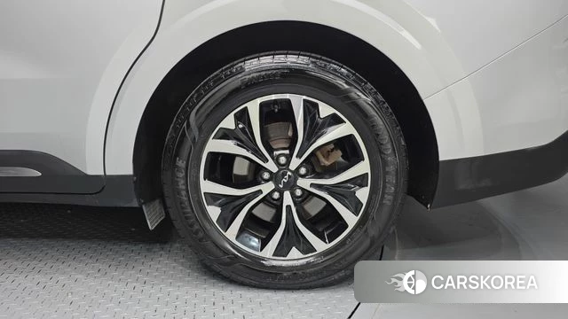 Kia Carnival 4th generation id 4444749 из Кореи 13