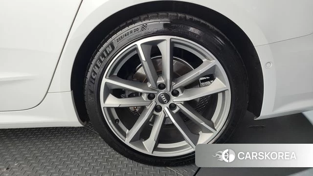 Audi A7 (4K) id 4187639 из Кореи 13