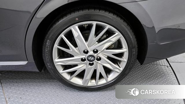 Hyundai The New Grandeur IG id 4324682 из Кореи 13