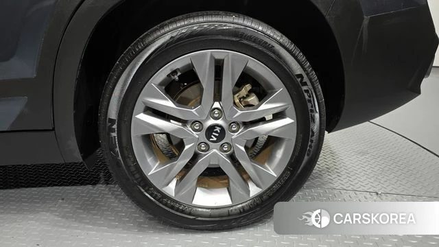 Kia Seltos id 4324983 из Кореи 13