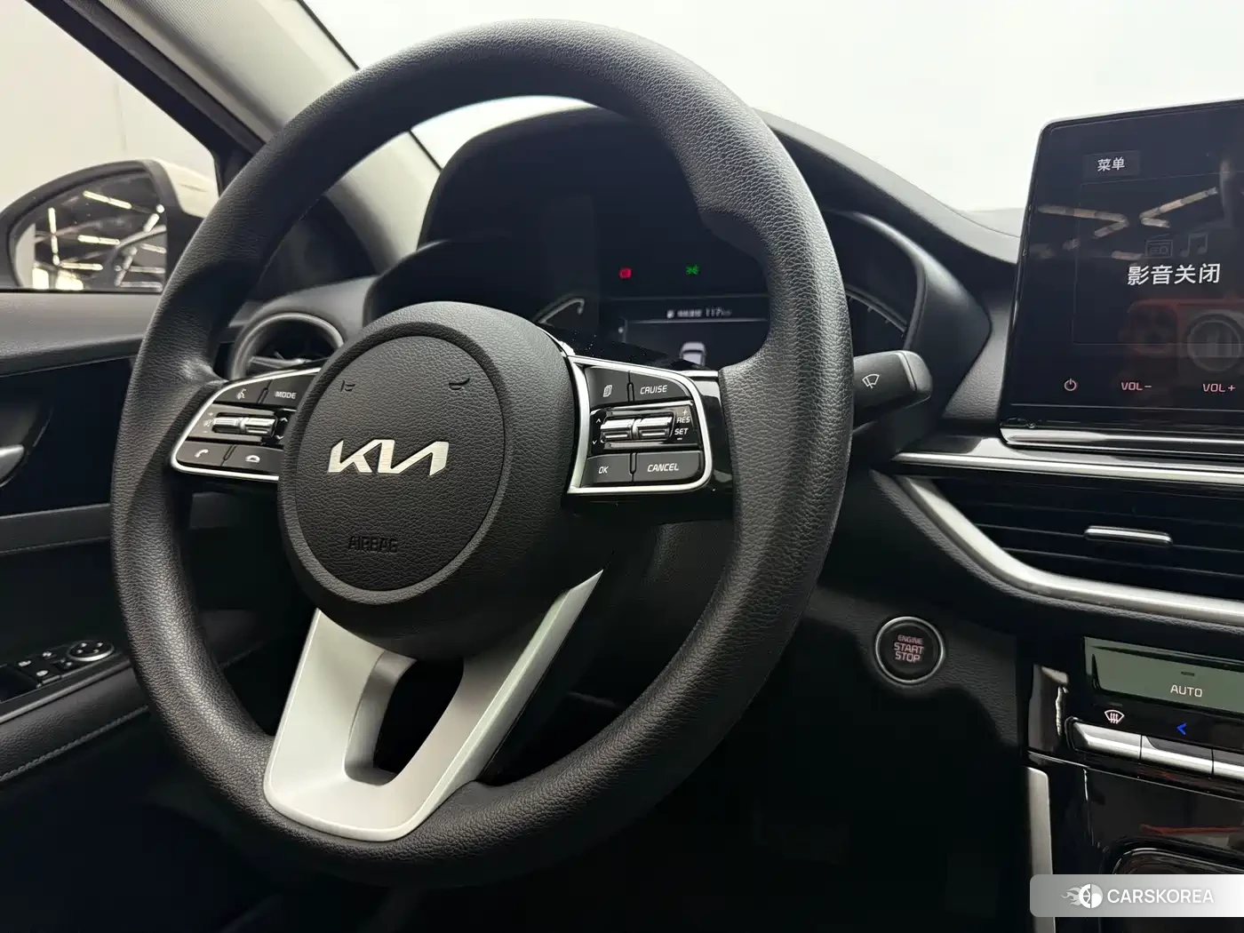 Kia K3 id 4659732 из Китая 13