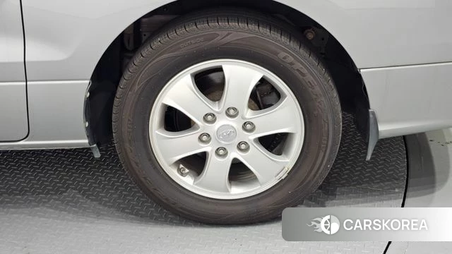 Hyundai The New Grand Starex id 4525681 из Кореи 13