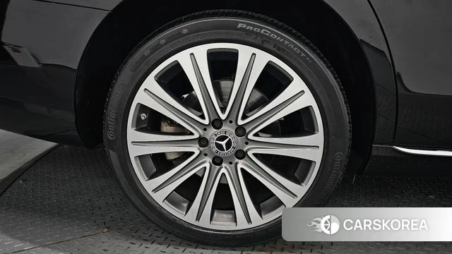 Mercedes-Benz E-Class W213 id 4344484 из Кореи 13