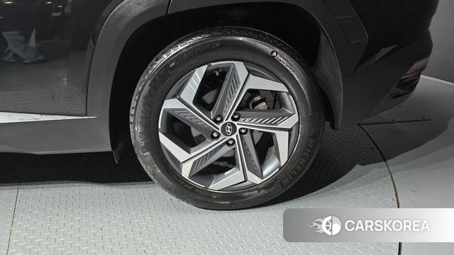 Hyundai Tucson (NX4) id 4936865 из Кореи 13