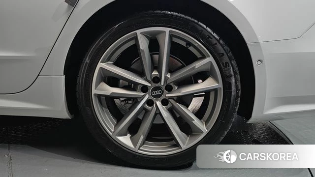 Audi A7 (4K) id 4245421 из Кореи 13