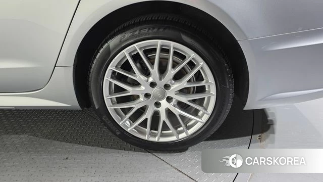 Audi New A6 id 4424858 из Кореи 13