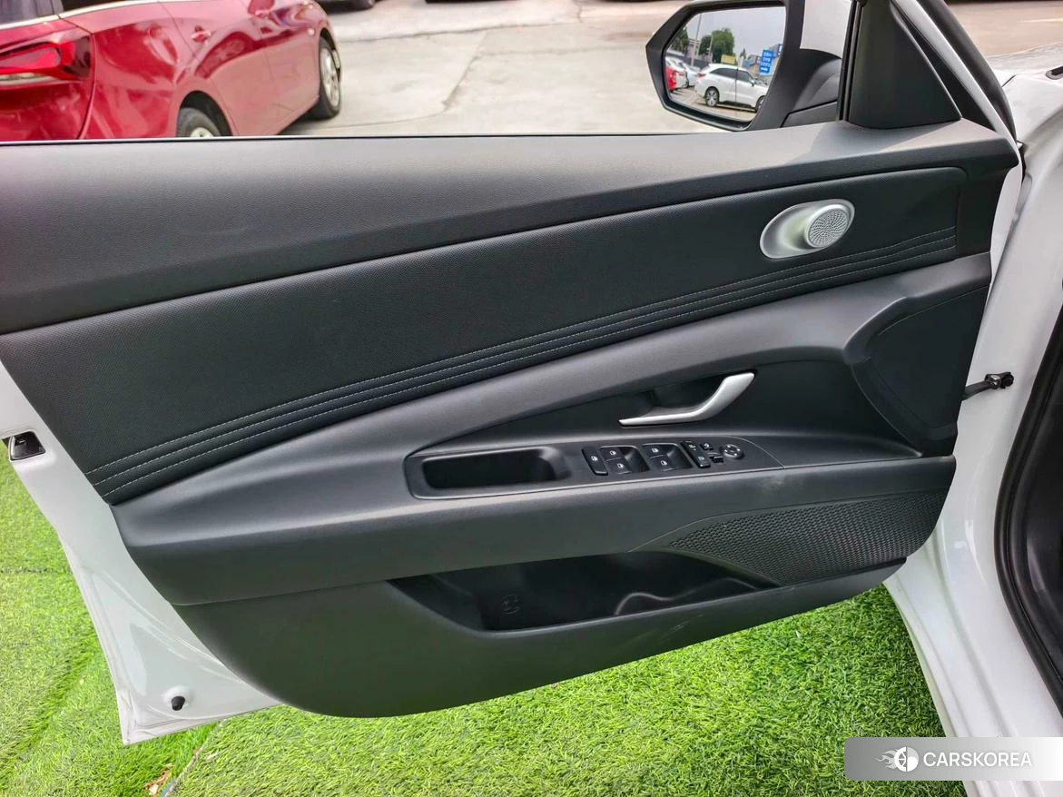 Hyundai Elantra id 4504970 из Китая 13