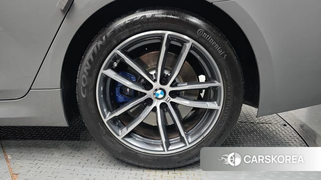BMW 5 Series (G30) id 4613846 из Кореи 13