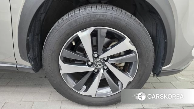 Lexus NX300h id 4764908 из Кореи 13