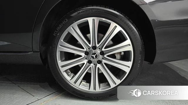 Mercedes-Benz E-Class W213 id 4354802 из Кореи 13