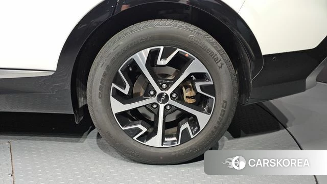 Kia Sportage 5th Generation Hybrid id 4848544 из Кореи 13