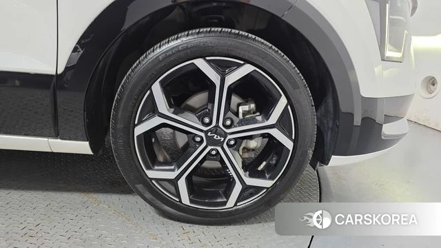 Kia Di Ol Nu Niro id 4936124 из Кореи 13